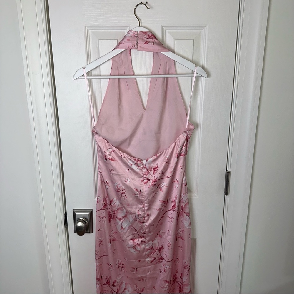 NWT Petal & Pup Mila Halter Neck Maxi Pink Floral - Picture 10 of 13